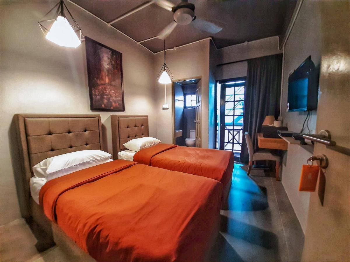 Хостел A3A Oastel Coliving Танах-Рата Экстерьер фото