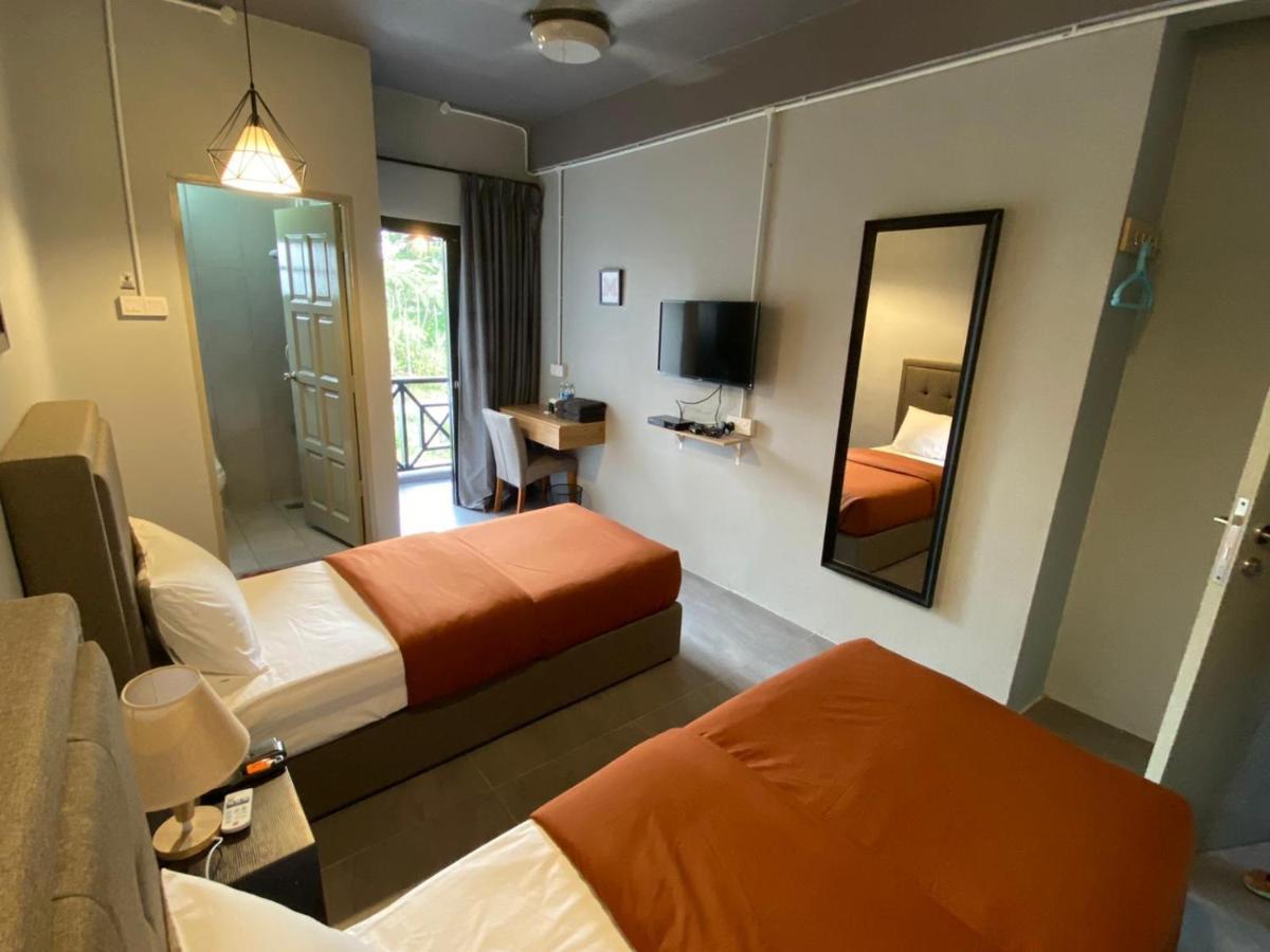 Хостел A3A Oastel Coliving Танах-Рата Экстерьер фото