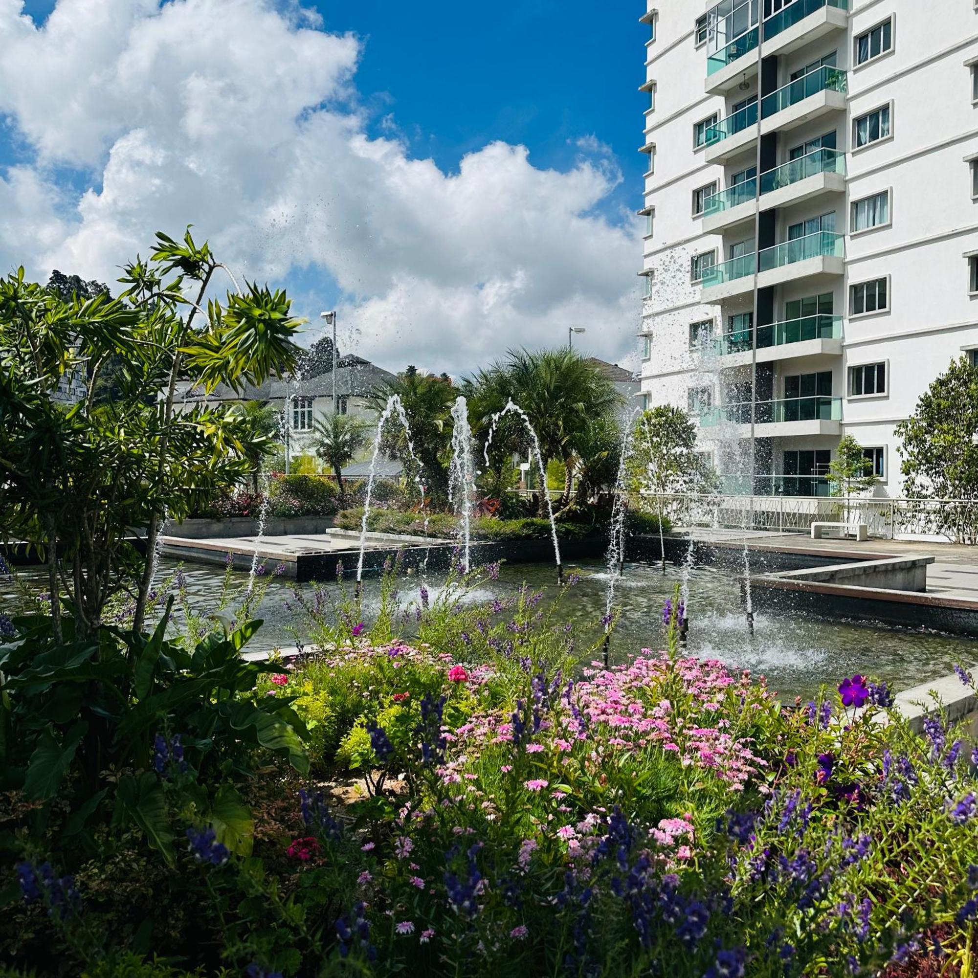 Хостел A3A Oastel Coliving Танах-Рата Экстерьер фото